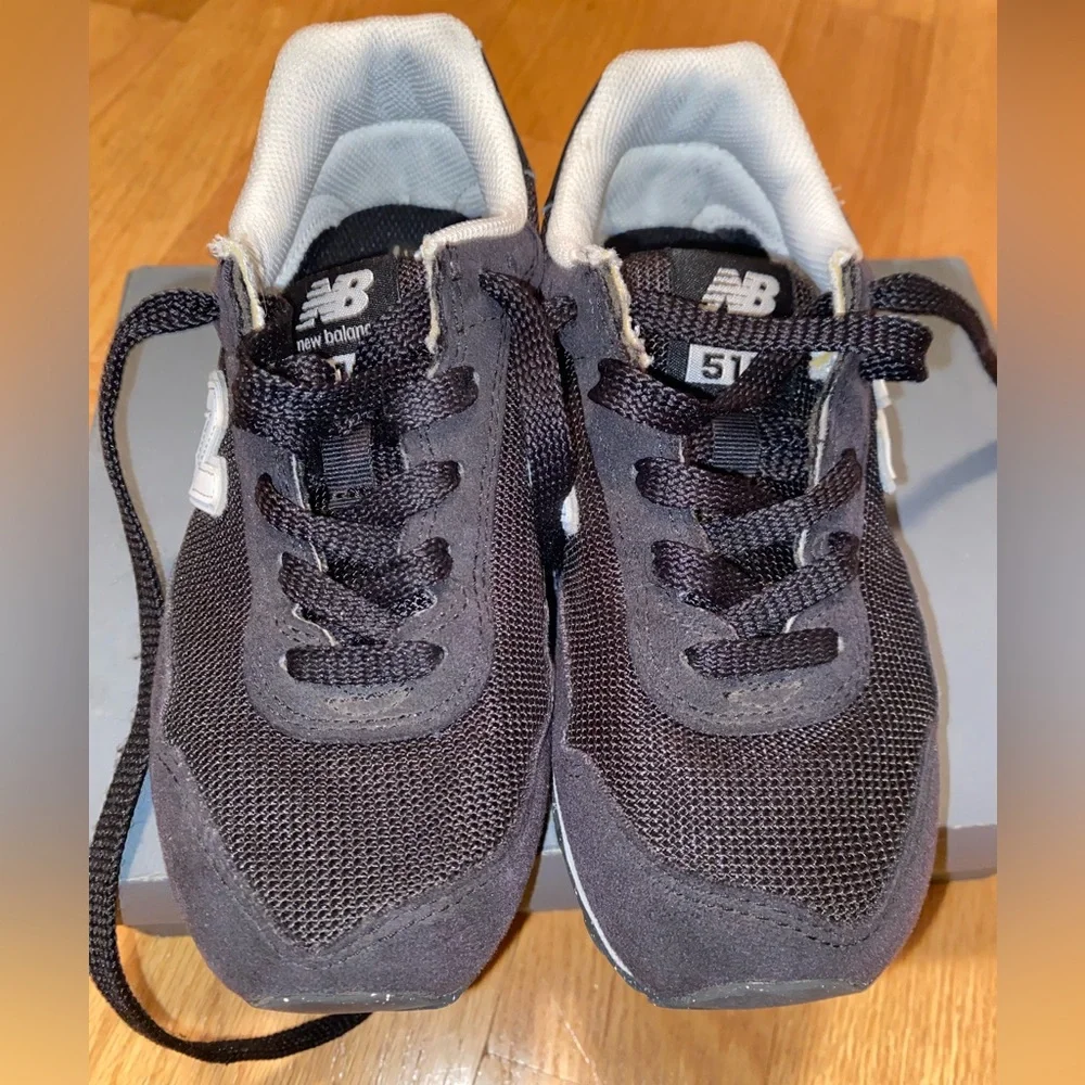 New Balance Kids' 515 V1 Hook and Loop Sneaker